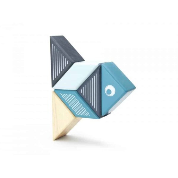 tegu-travel-pals-whale (1)