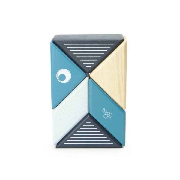 tegu-travel-pals-whale (9)