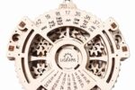 Ugears-Date-Navigato