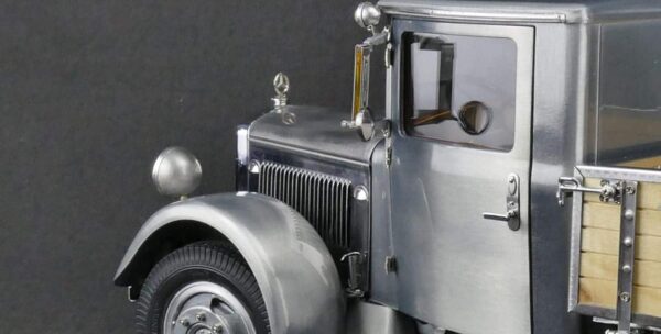 CMC Mercedes-Benz LO 2750 Truck