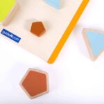 Plug-in puzzle "Shapes"