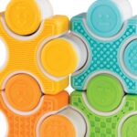 Guidecraft Grippies Stackers – Magnet-Bauset mit X-Blöcken & Zylindern – Bild 2