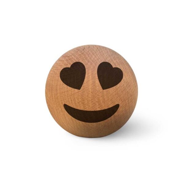 Spring_Emotions_Heart_Eyes_lachelndes_Gesicht_mit_herzformigen_Augen_Spring_Copenhagen_Wood_Emoticon_Holz_onWhite_2048_720x