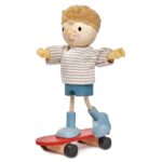 Tender LEaf Toys Edward & Skateboard
