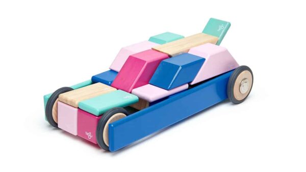 Tegu Magnetische Holzbausteine Blossom 42 Teile (1)