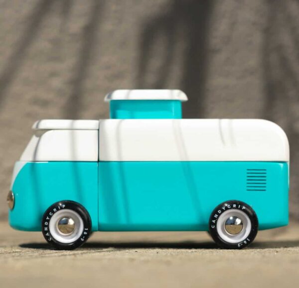 Candylab Beach Bus - Ocean