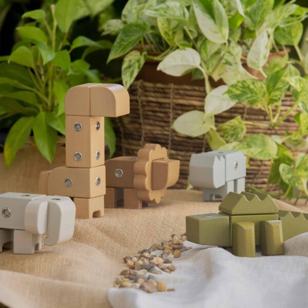 Guidecraft Snap Block Animals