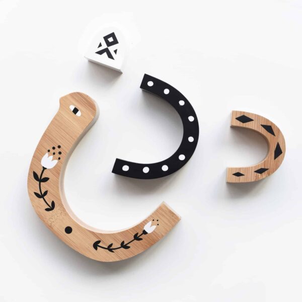 Wee Gallery Bamboo Nesting Bird