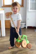 Dynamiko Holztraktor - MIO mit Lenkstange (7)