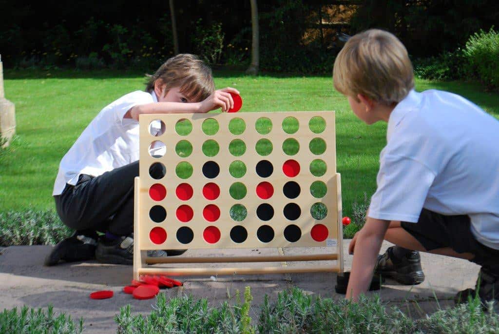 Tickit Riesen 4 Gewinnt (3) Tickit Riesen 4 Gewinnt