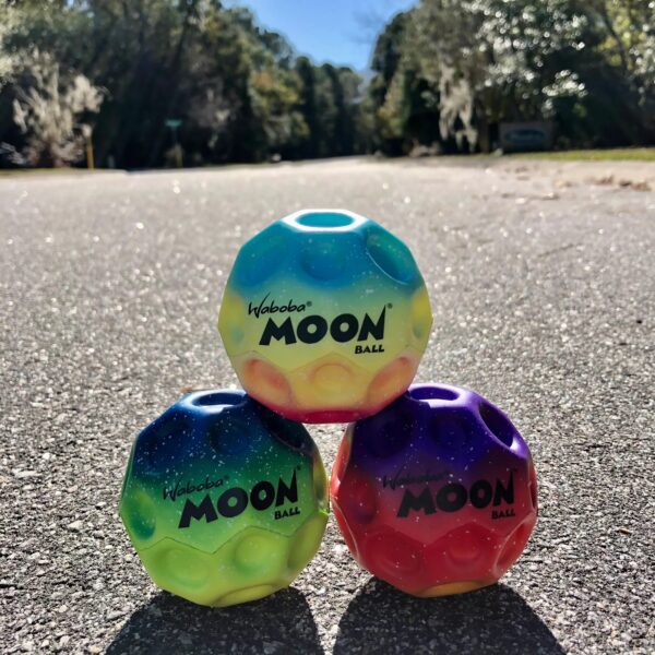 RainbowMoonBalls-1