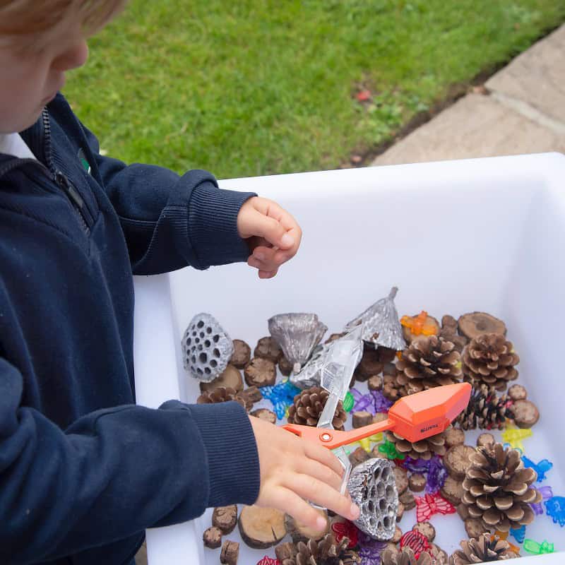 TICKIT-61092-Regenbogenzangen – Set aus 6 bunten Greifzangen TICKIT-61092-Regenbogenzangen – Set aus 6 bunten Greifzangen