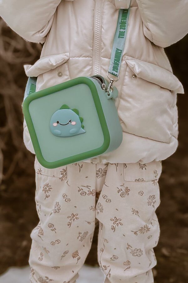 The Zoofamily silicon bag