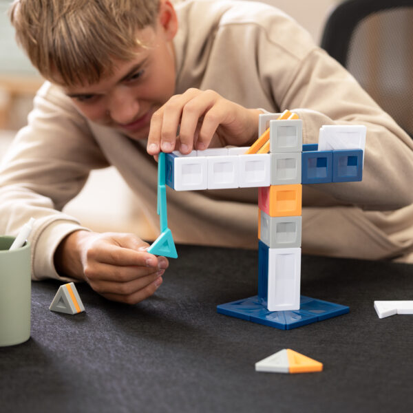 Connetix PRO Constructor Set – 70-tlg. Magnet-Baukasten & MINT-Spiel für ältere Kinder & Teens – Bild 3