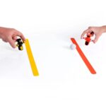 foosbots-2er-pack-tomy-Fatbraintoys-50176