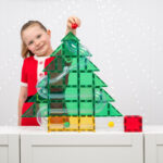 Connetix Christmas Tree Ball Run 71-teilig – Kugelbahn-Magnetbaukasten für Kinder