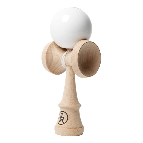 Kendama Europe Play One – Weiß – Klassisches Kendama aus Buchenholz – Bild 2