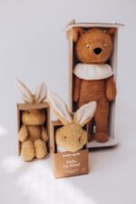 Wooly Organic – Yoga Teddy Alma – Achtsamkeits-Kuscheltier für Babys und Kleinkinder – Bild 6